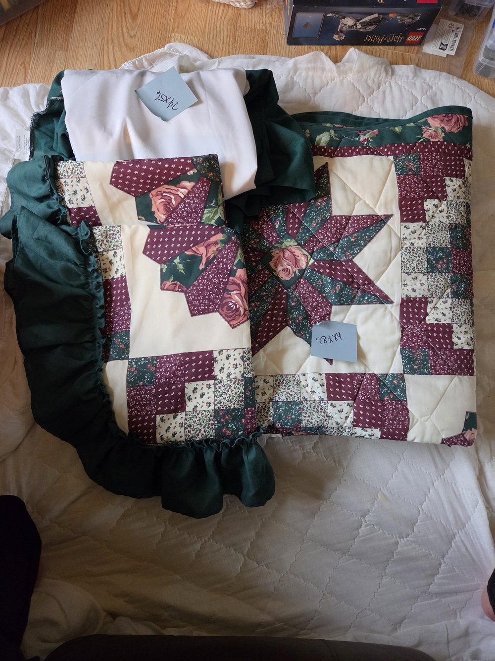 Quilted Decorative Bedding Set in Forest Green and Burgundy - Home Bedding